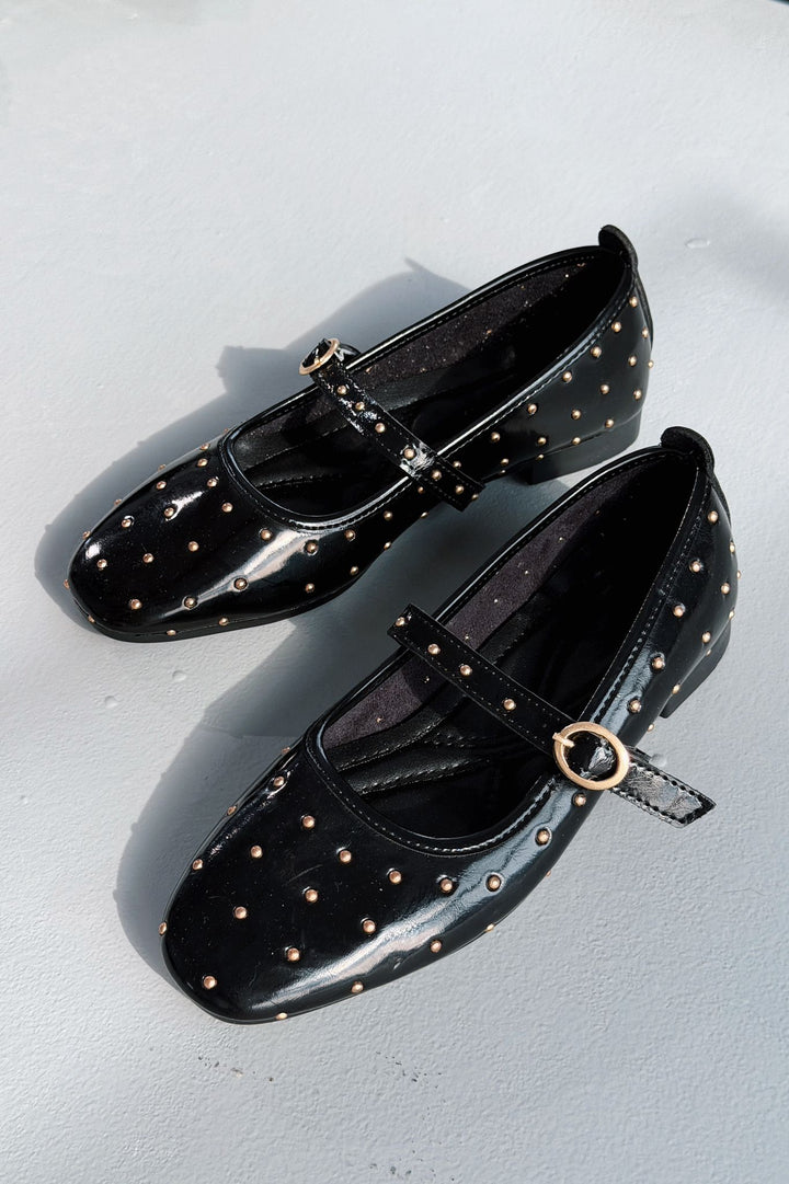 Lunessa Kadın Babet Siyah Rugan - ILOVESHOES