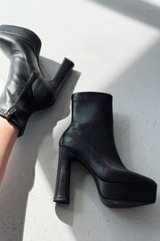 Inora Kadın Platform Topuklu Streç Bot Siyah Mat Deri - ILOVESHOES