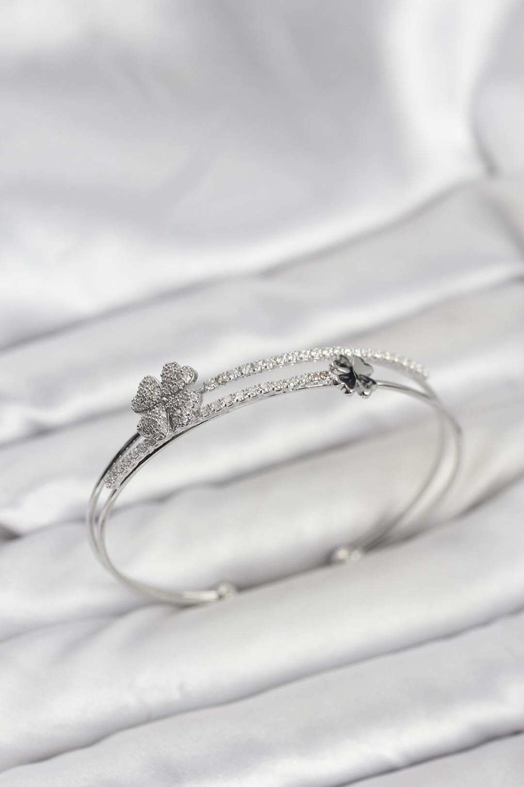 ILS - 1108 Kadın Bileklik Gümüş Pirinç Yonca Model - ILOVESHOES