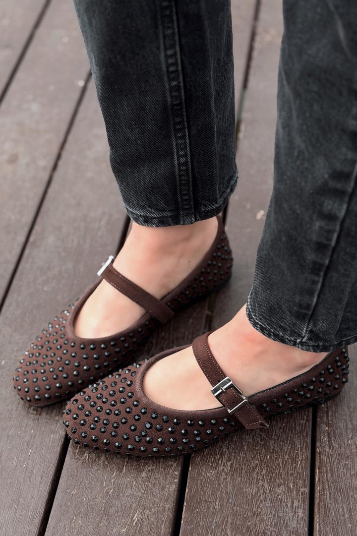 Orion Kadın Babet Acıkahve Süet Taş Detaylı - ILOVESHOES