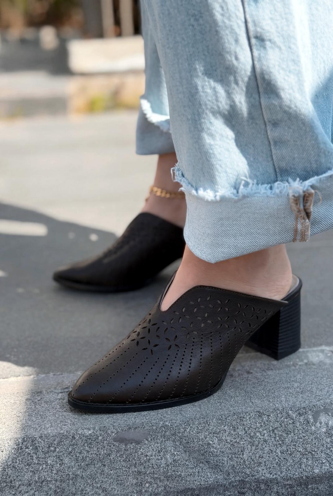 Noravina Hakiki Deri Topuklu Terlik Acıkahve - ILOVESHOES