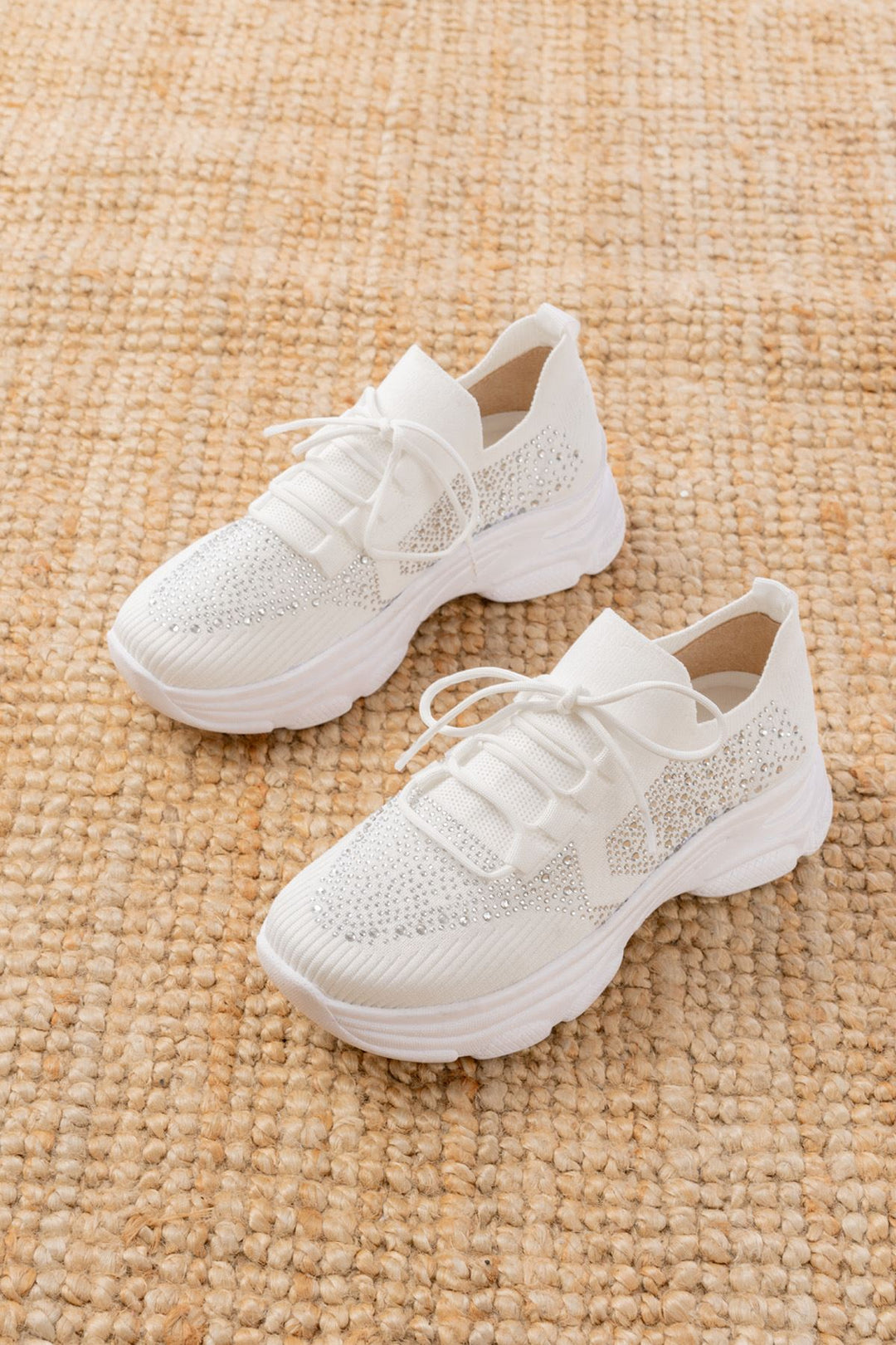 Salina File Beyaz Taş Detaylı Kadın Spor Ayakkabı - ILOVESHOES