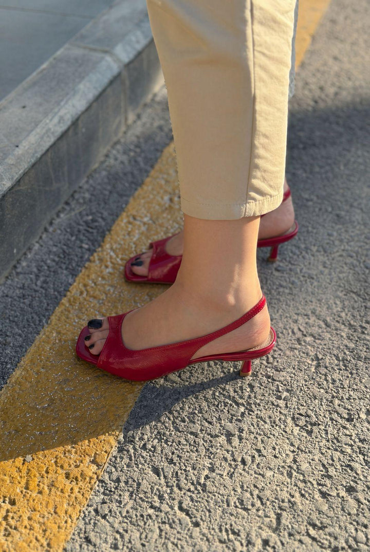 Velavo Kırmızı Kırışık Rugan Kadın Topuklu Sandalet - ILOVESHOES