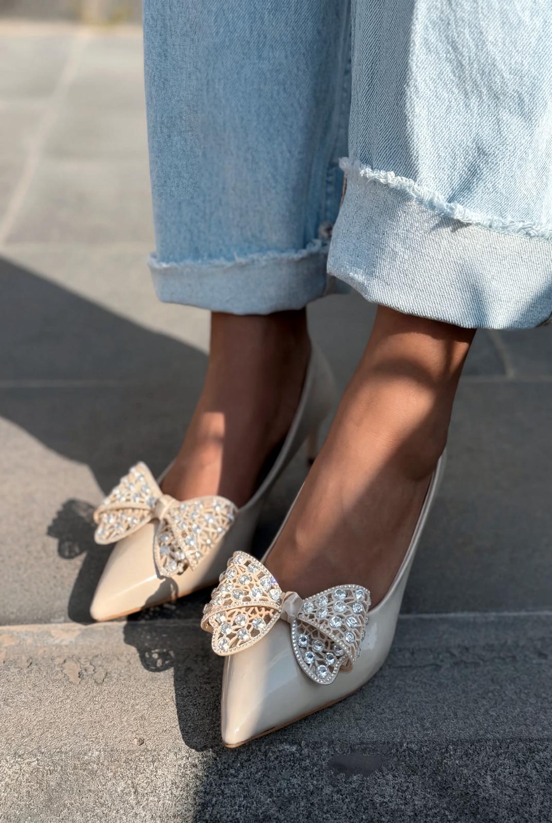 Sorexa Stiletto Bej Rugan Fiyonk Detaylı - ILOVESHOES