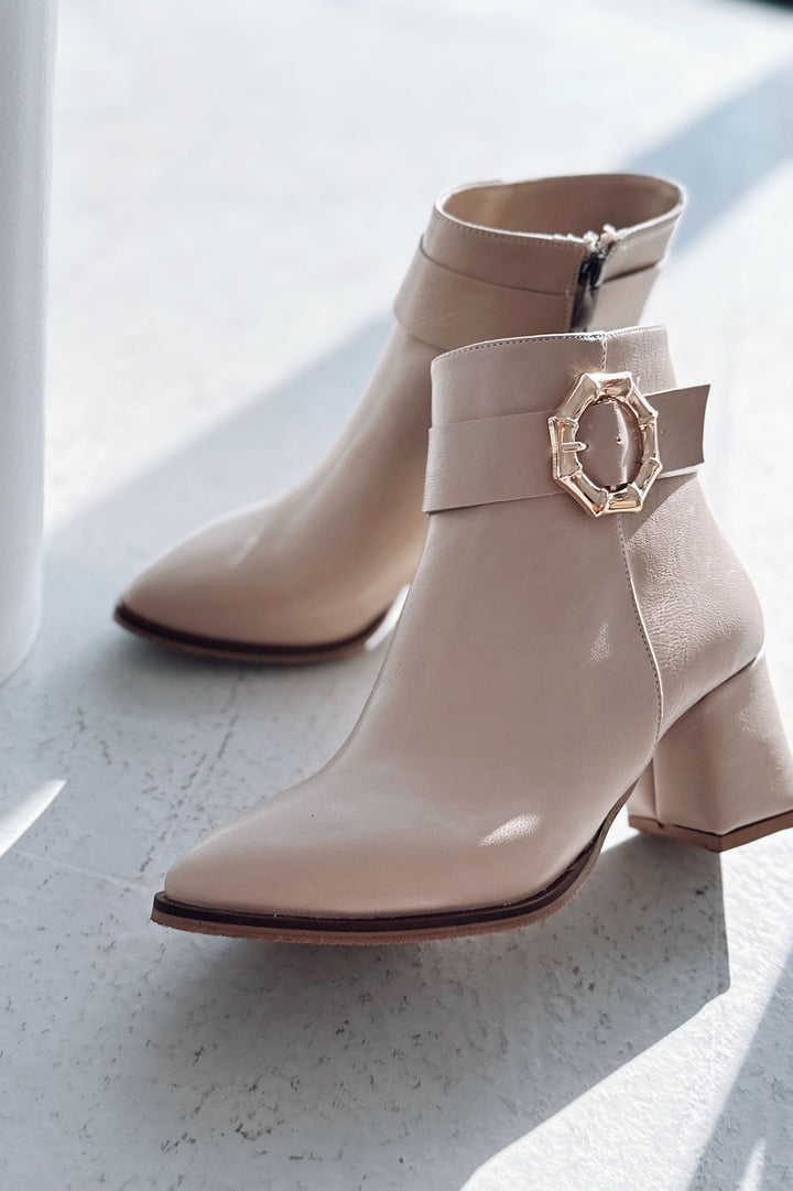 Loceir Topuklu Kadın Bot Bej Mat Deri - ILOVESHOES