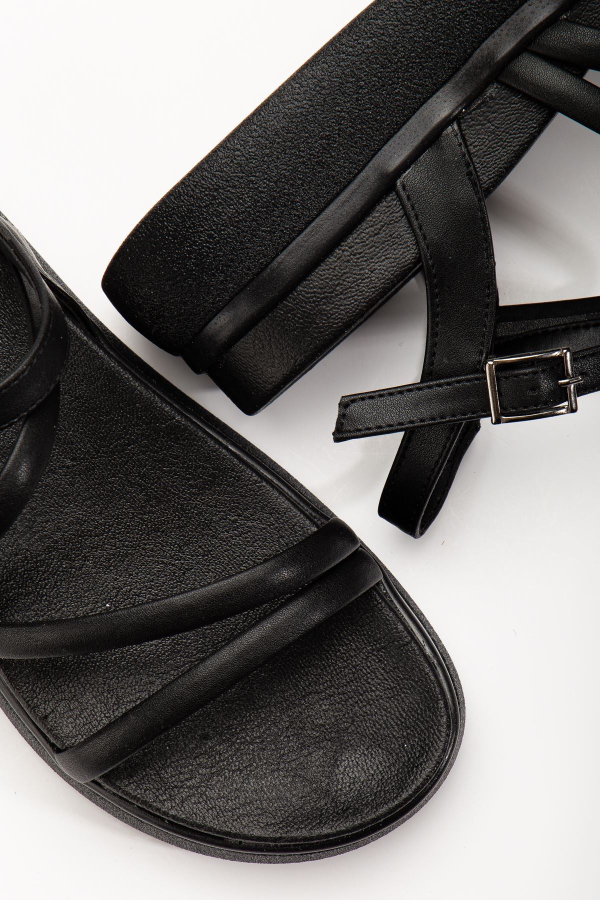 Olinera Mat Siyah Dogu topuklu Sandalet - ILOVESHOES