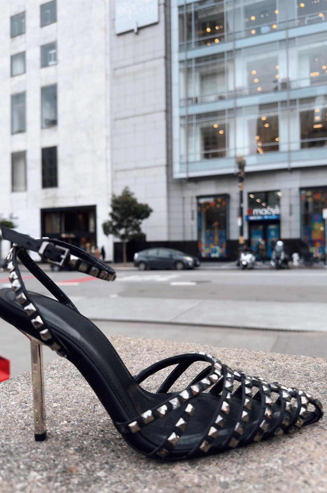 Penoria Mat Siyah Bant Detaylı Stiletto - ILOVESHOES