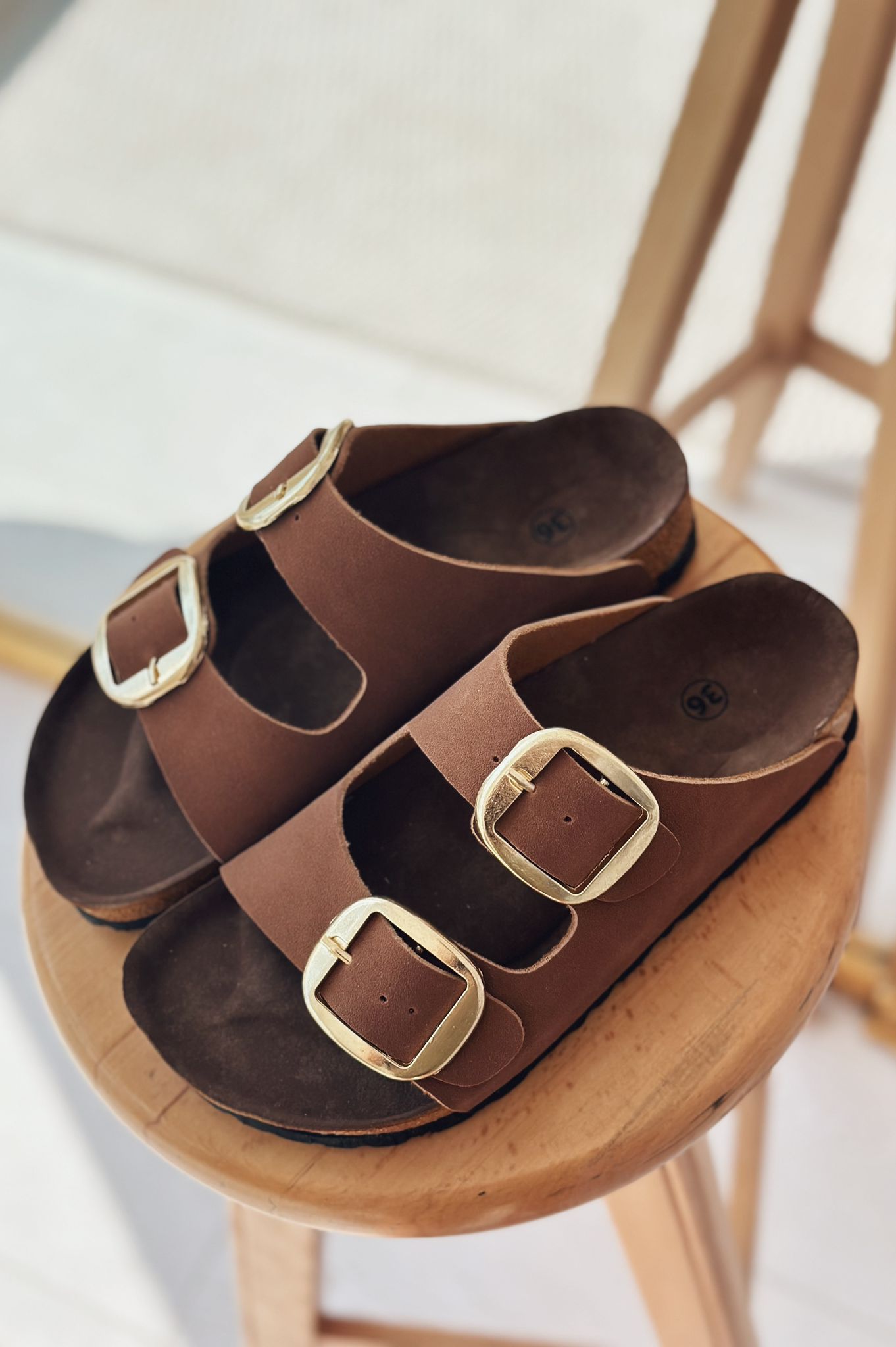 Rinox Nubuk Toka Detaylı Terlik Taba - ILOVESHOES