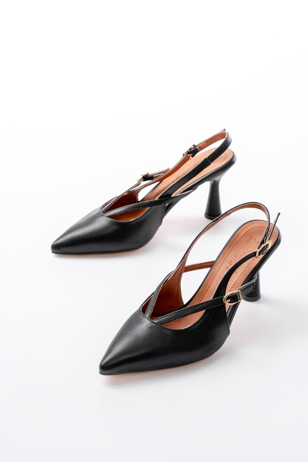 Salinor Mat Deri Siyah Toka Detaylı stiletto - ILOVESHOES