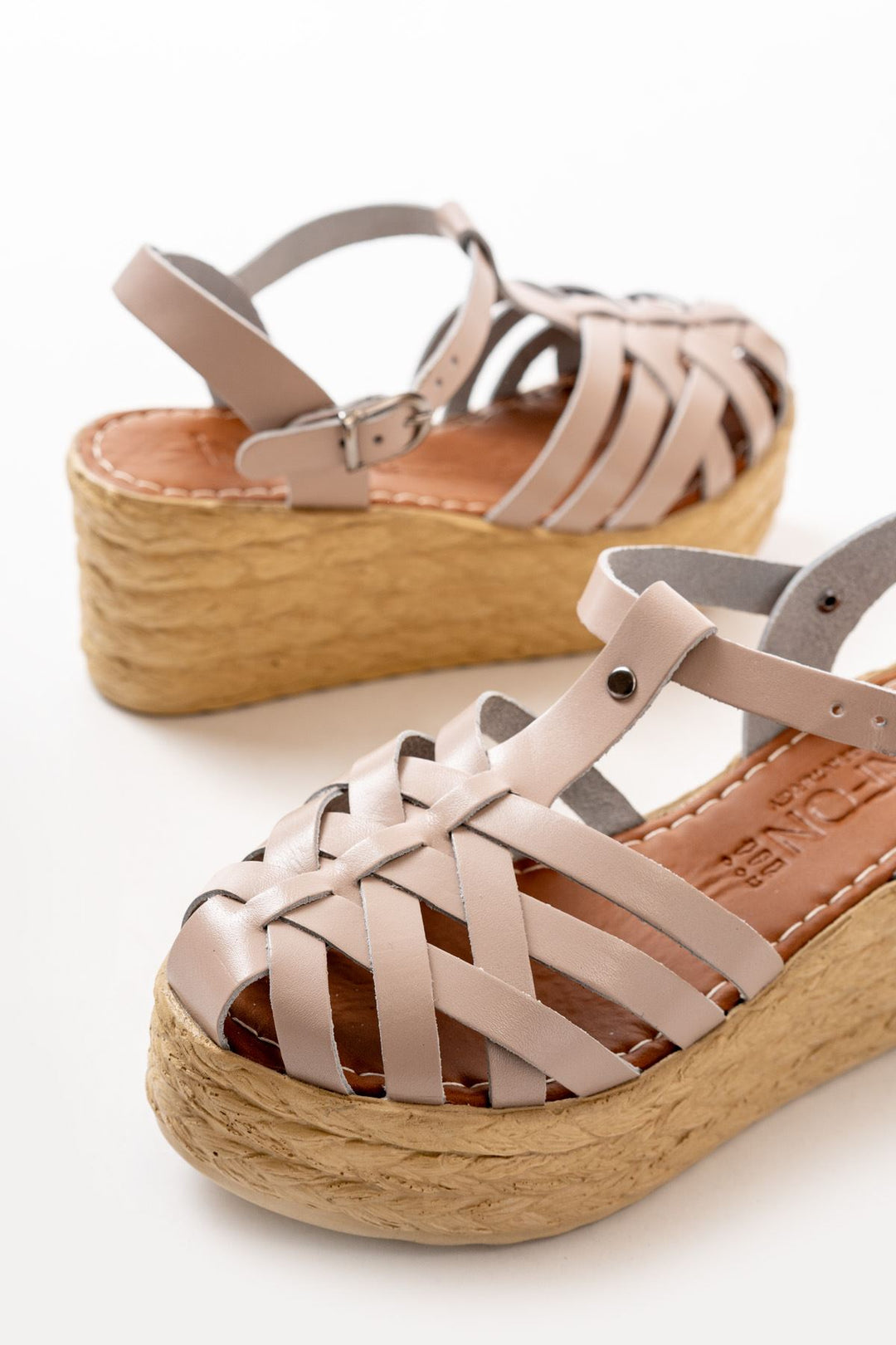 Lorane Hakiki Deri Bej Dolgu Topuklu Kadın Sandalet - ILOVESHOES