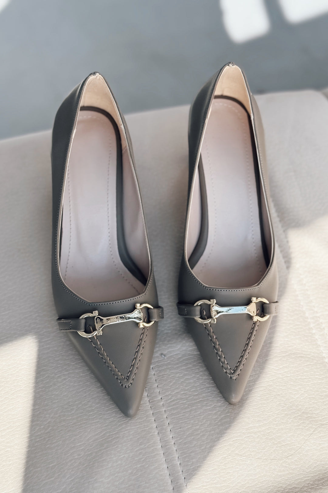 Maris Mat Deri Haki Toka Detaylı Stiletto