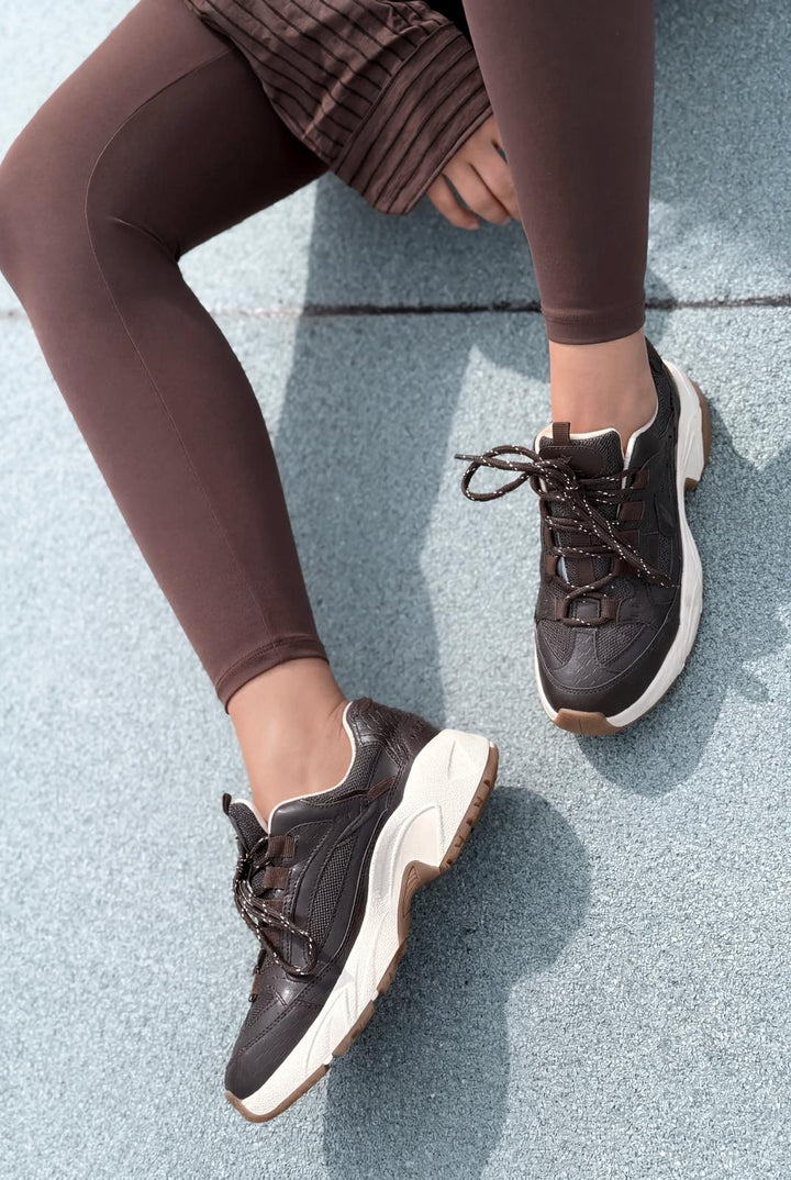 Norser Hakiki Deri Kadın Spor Ayakkabı Acıkahve - ILOVESHOES