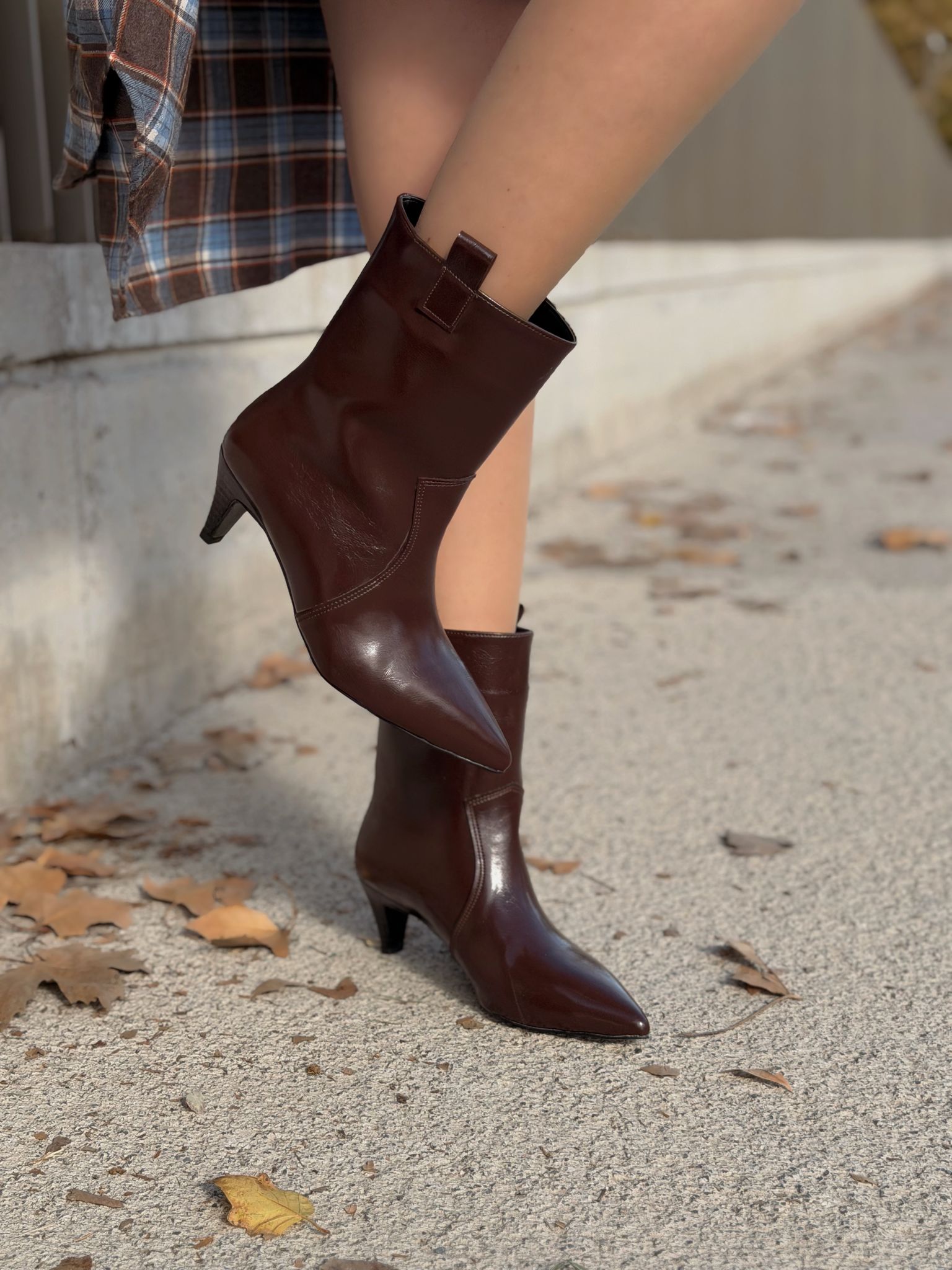 Lavino Kadın Topuklu Bot Acıkahve Kırışık Rugan - ILOVESHOES