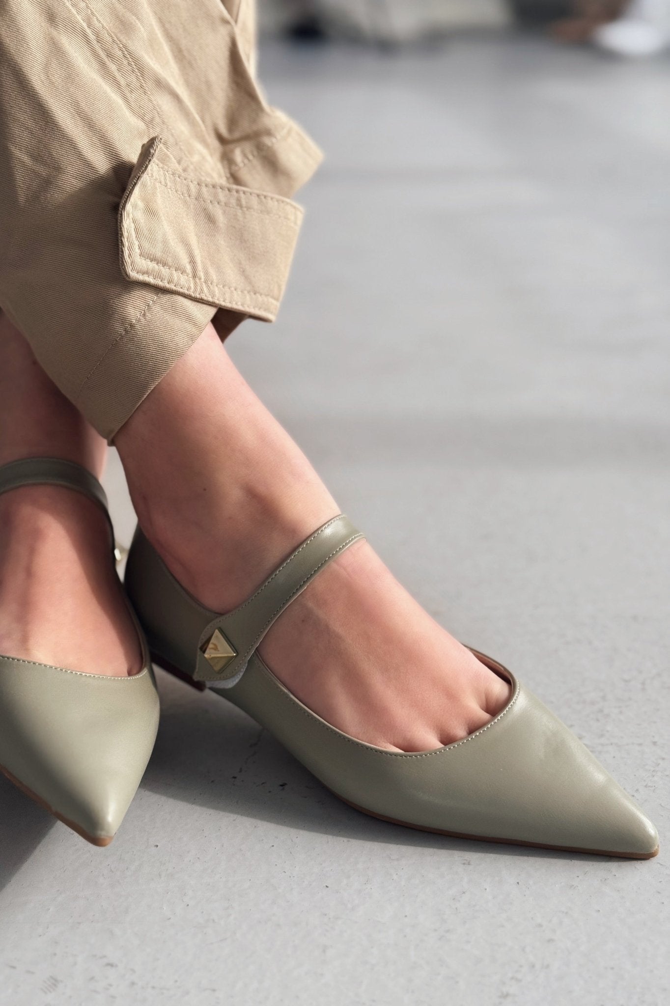 Brano Mat Sivri Burunlu Su Yeşili Kadın Babet - ILOVESHOES