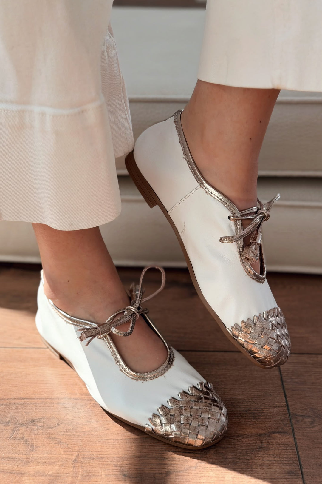 Talorin Hakiki Deri Metalik Bronz Kadın Bağcıklı Babet - ILOVESHOES