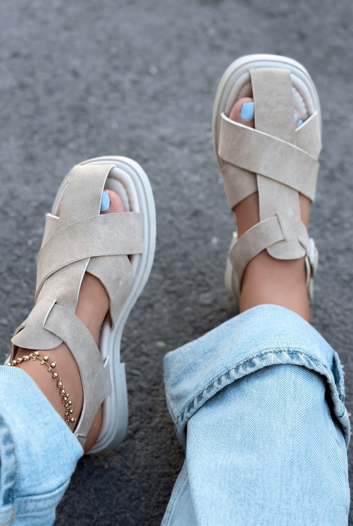 Evyra Bej Süet Kadın Sandalet - ILOVESHOES
