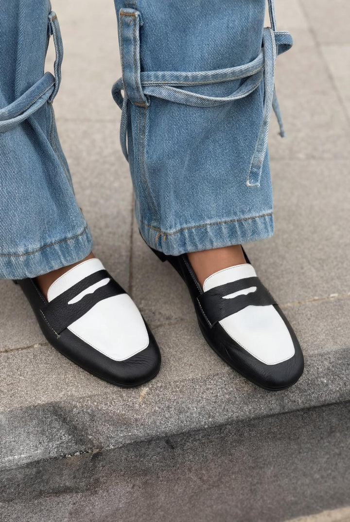 Melniel Hakiki Deri Kadın Loafer Siyah - Beyaz - ILOVESHOES