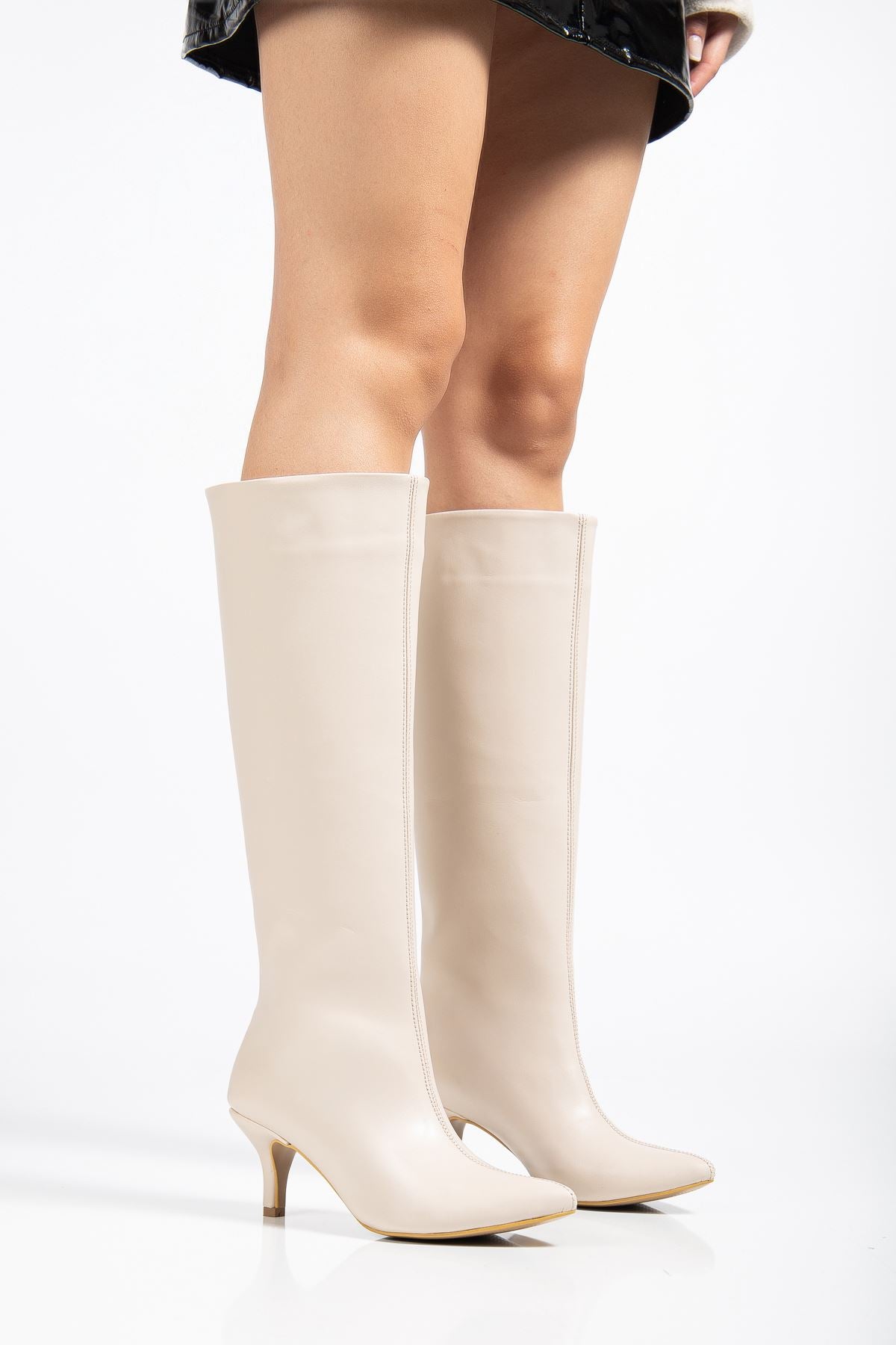 Celmira Kadın Topuklu Çizme Bej Kırışık Rugan - ILOVESHOES