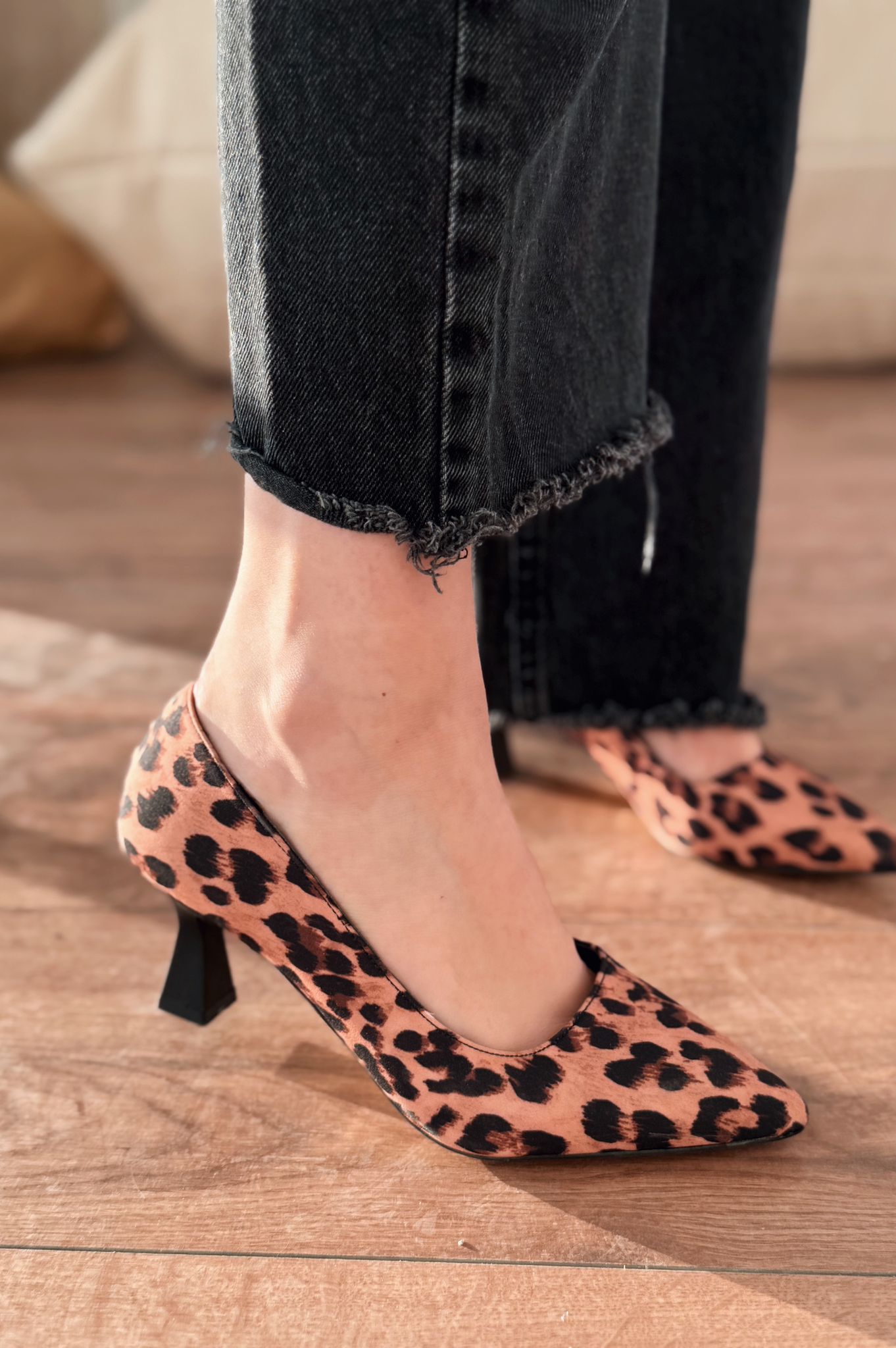 Luntra Saten Leo Desen Turuncu Stiletto - ILOVESHOES