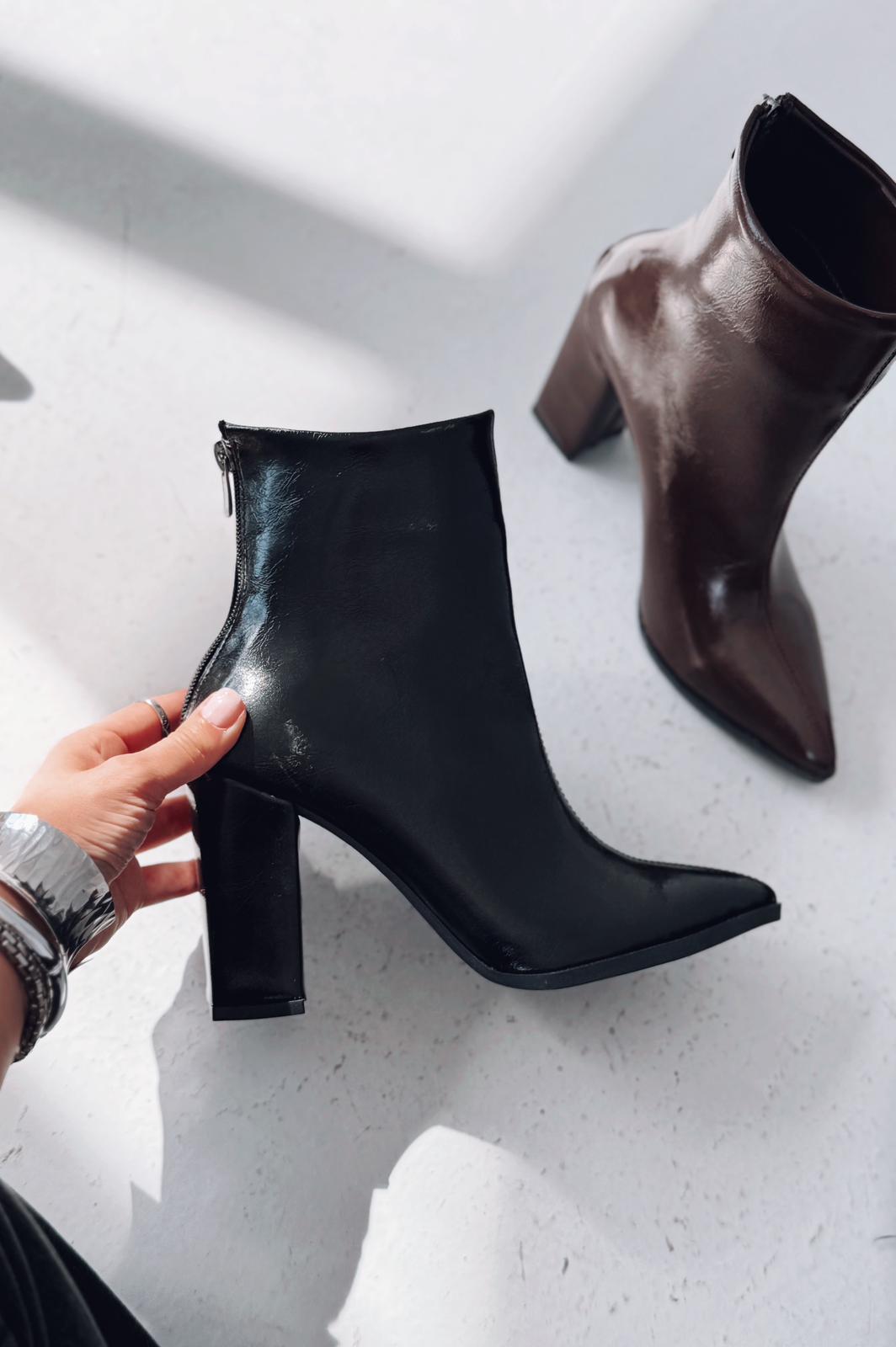 Miren Kadın Topuklu Bot Siyah Parlak Deri - ILOVESHOES