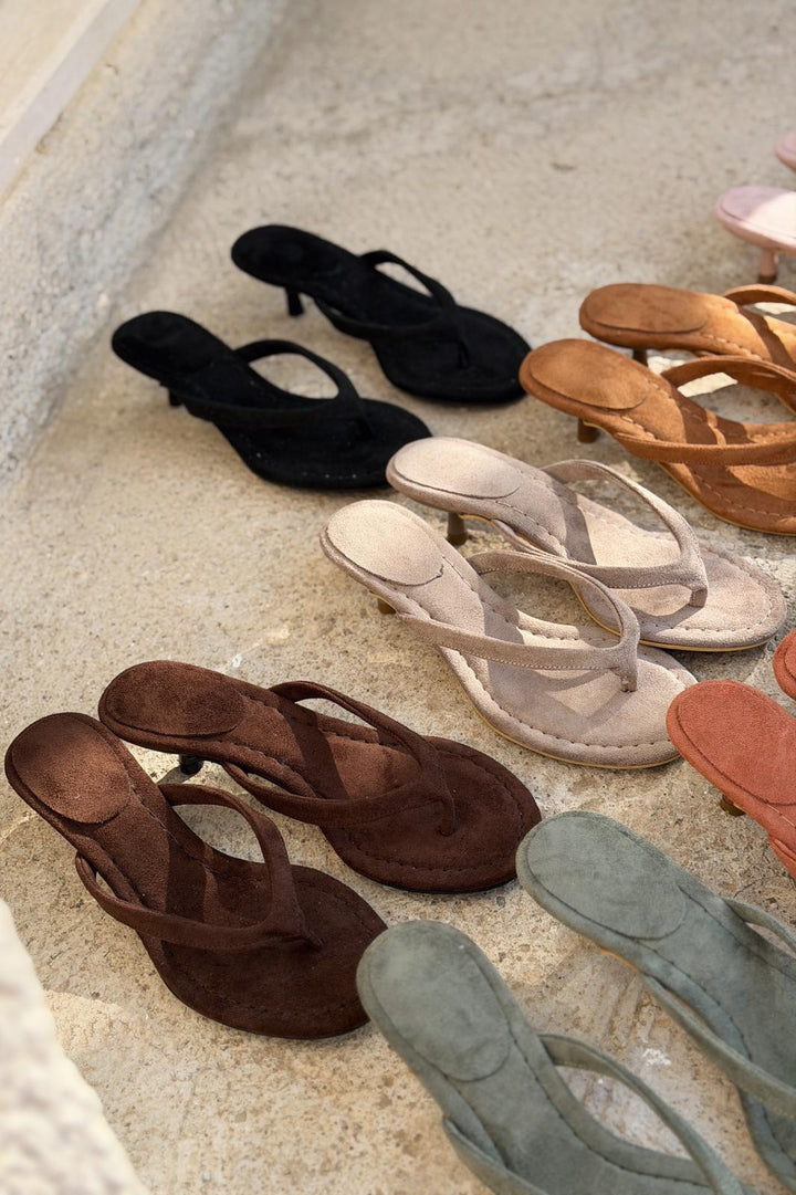 Arlene Topuklu Parmak Arası Terlik Bebek Mavisi Süet - ILOVESHOES