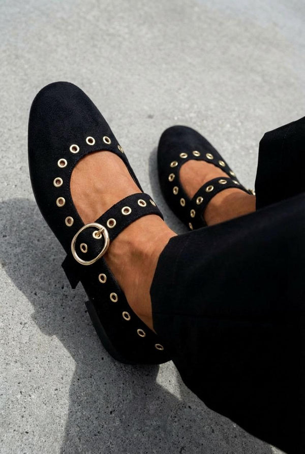 Dorin Kadın Babet Siyah Süet Zımba Detaylı - ILOVESHOES