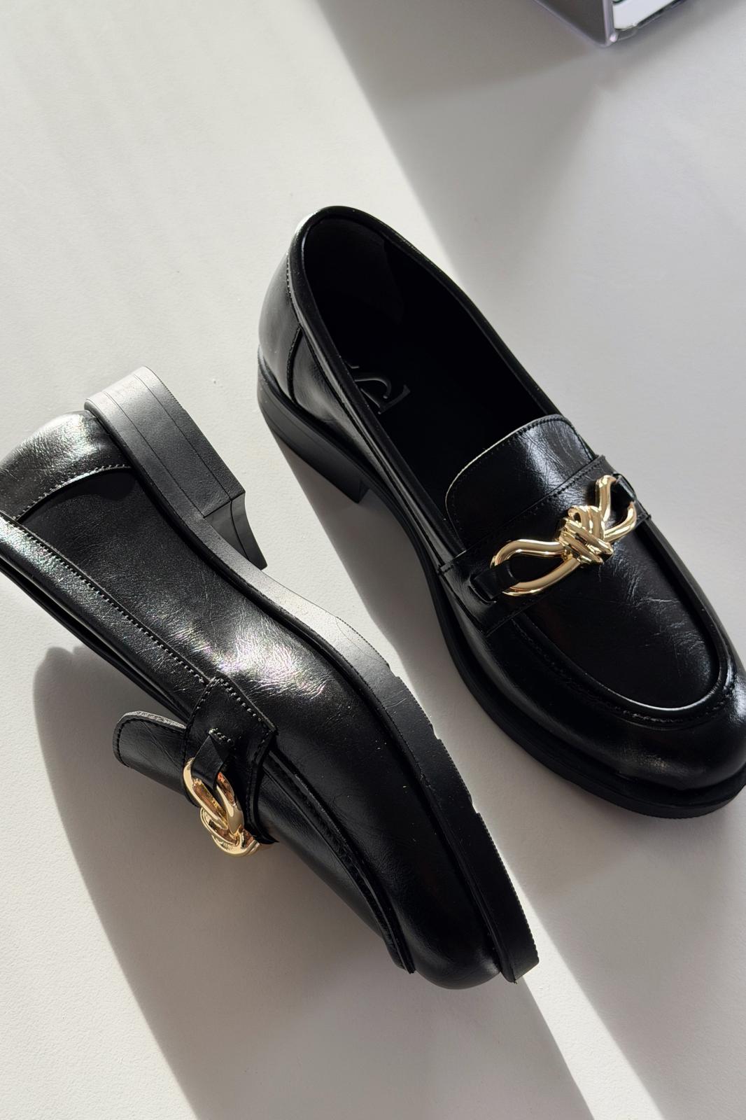 Norel Kadın Loafer Siyah Mat Deri Fiyonk Detaylı - ILOVESHOES