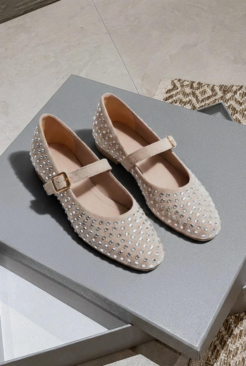 Orion Kadın Babet Bej Süet Taş Detaylı - ILOVESHOES