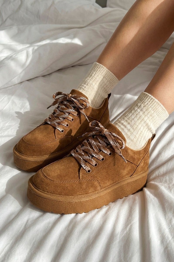 Ruvo Kadın Spor Ayakkabı Taba Süet - ILOVESHOES