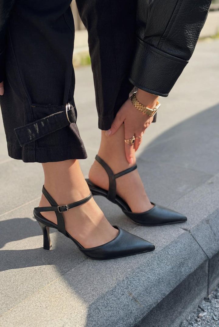 Beloria Stiletto Siyah Mat Deri - ILOVESHOES