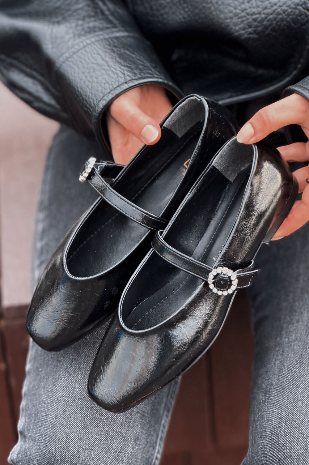 Selia Kadın Babet Siyah Kırışık Rugan - ILOVESHOES