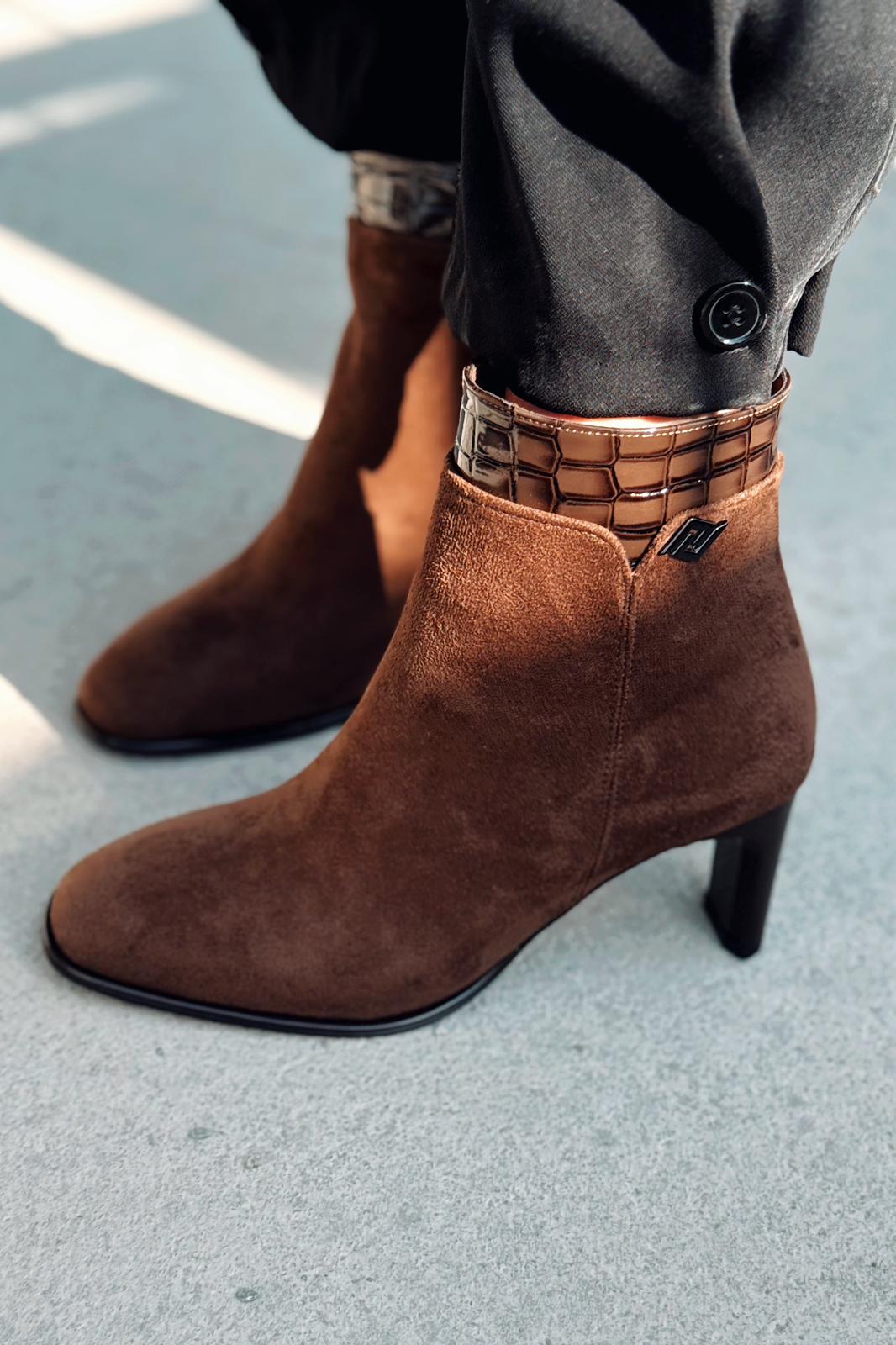 Pialer Kadın Topuklu Bot Taba Süet Kroko Detaylı - ILOVESHOES