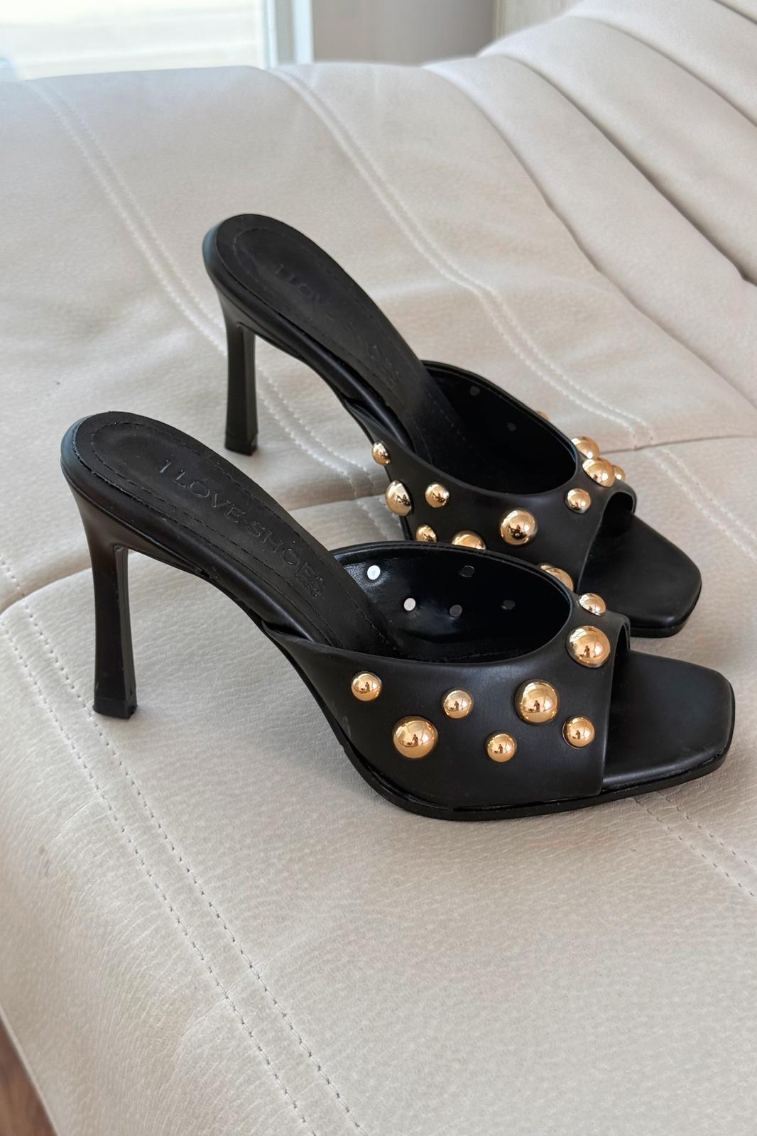 Vynola Mat Deri Trok Detaylı Kadın Terlik Siyah - ILOVESHOES