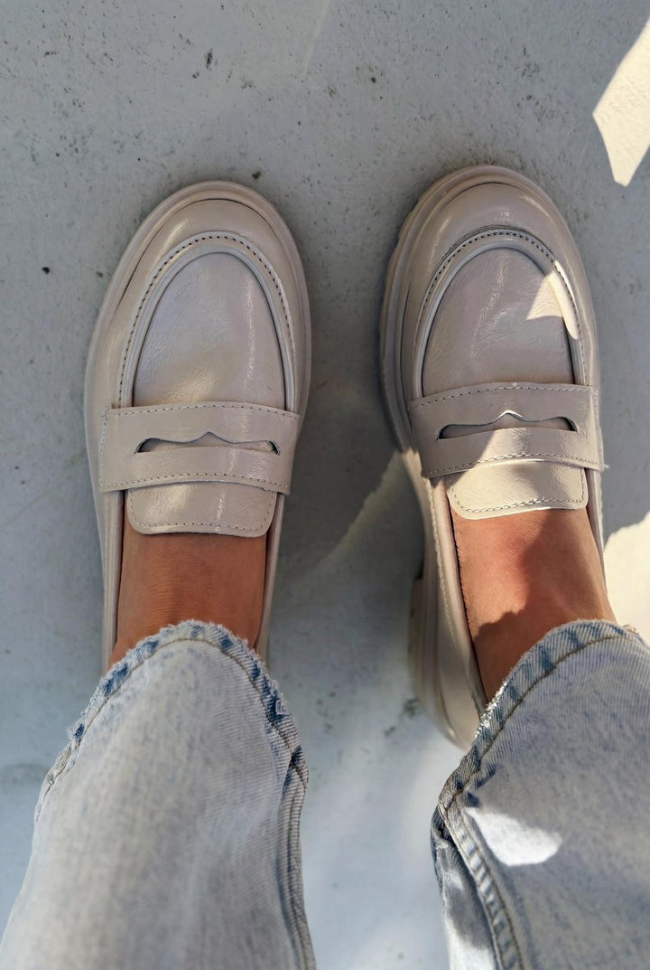 Kastrel Kasın Loafer Bej Kırışık Rugan - ILOVESHOES