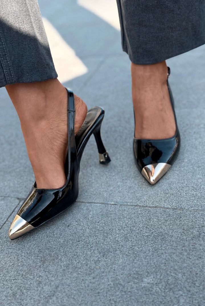 Sarnok Stiletto Siyah Rugan - ILOVESHOES