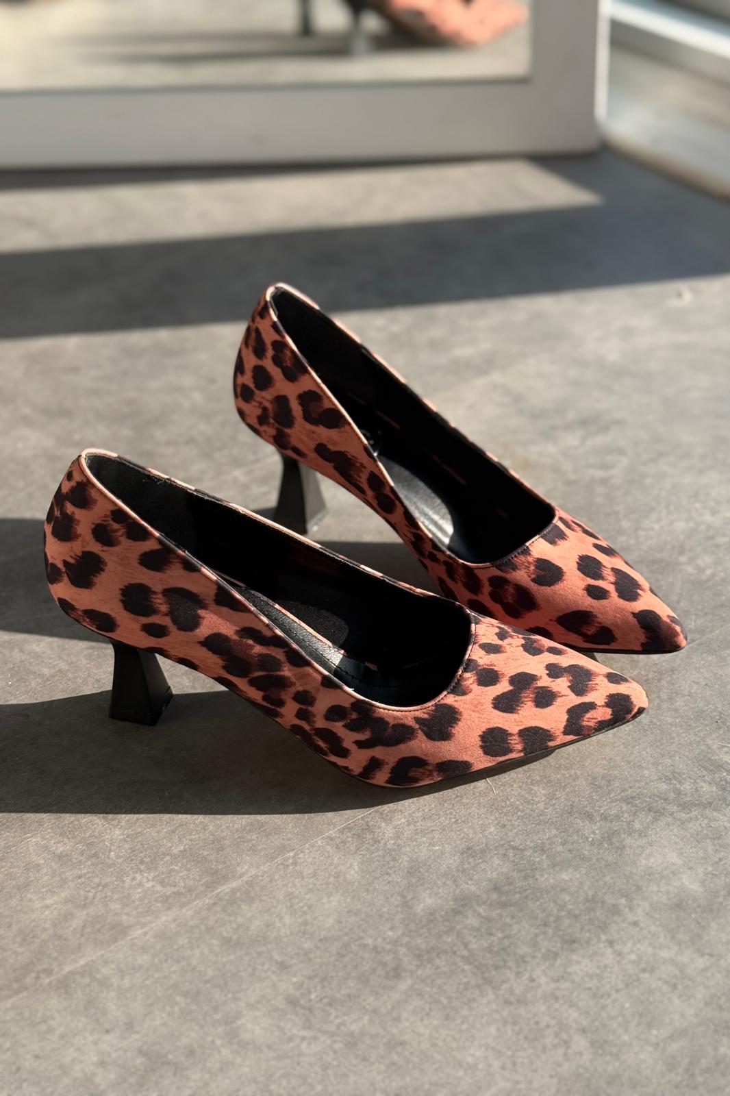 Luntra Saten Leo Desen Turuncu Stiletto - ILOVESHOES