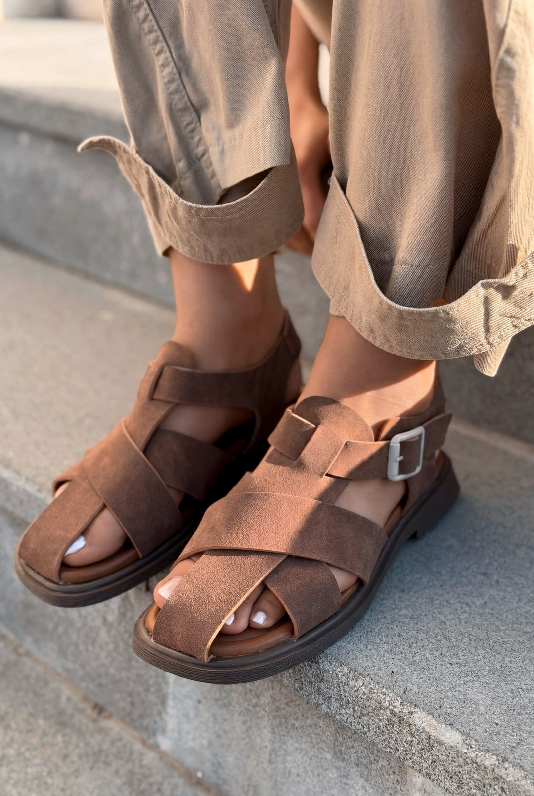 Evyra Acı Kahve Süet Kadın Sandalet - ILOVESHOES