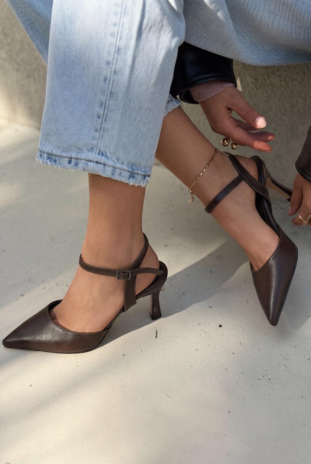 Beloria Stiletto Acıkahve Mat Deri - ILOVESHOES