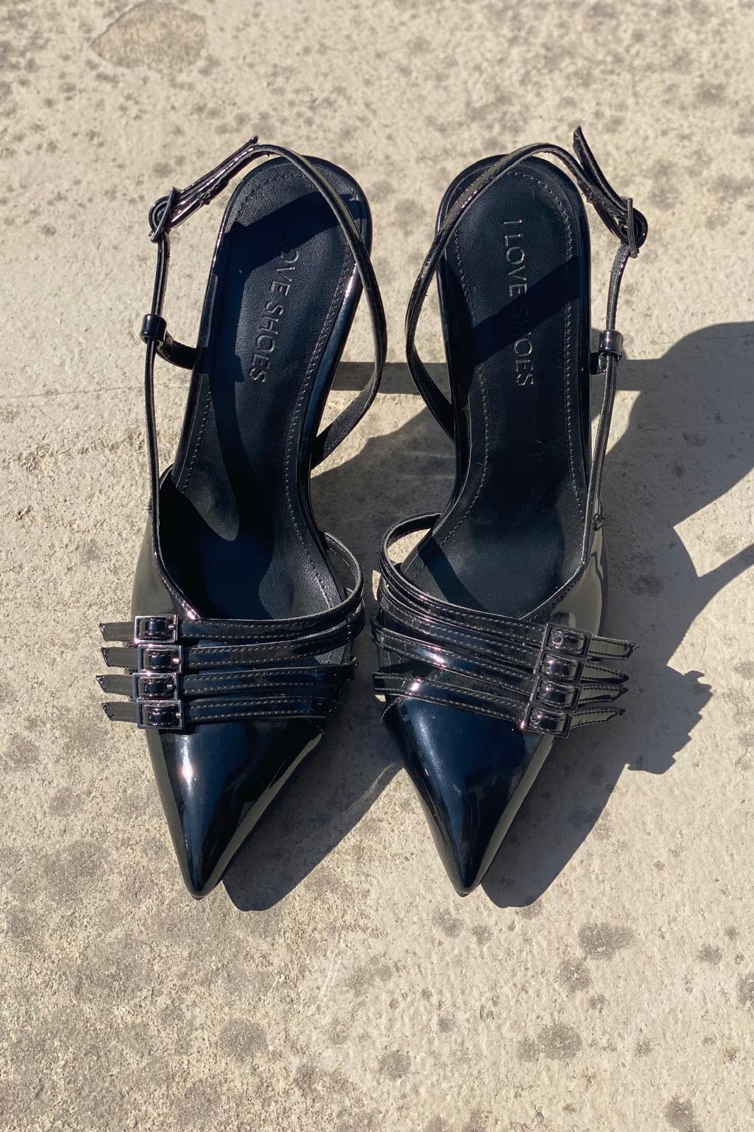 Vinnor Rugan Siyah Toka Detaylı Stiletto - ILOVESHOES