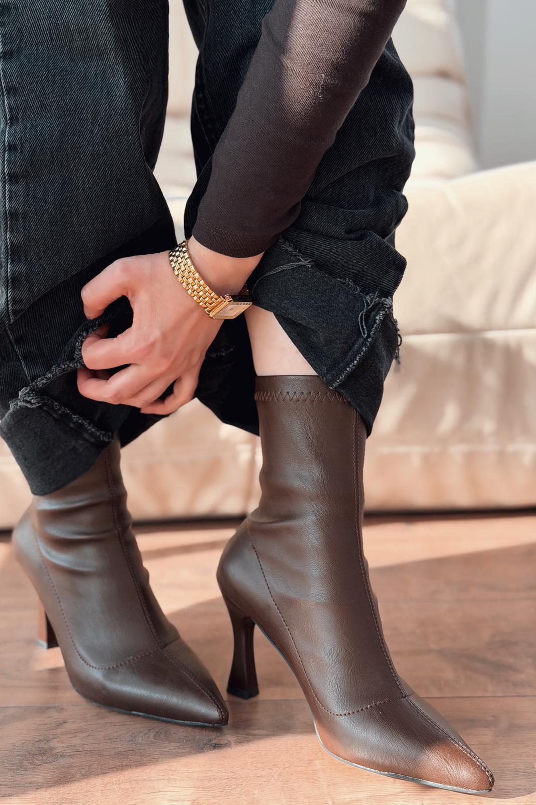 Jedaws Mat Deri İnce Topuklu Çorap Bot Acıkahve - ILOVESHOES