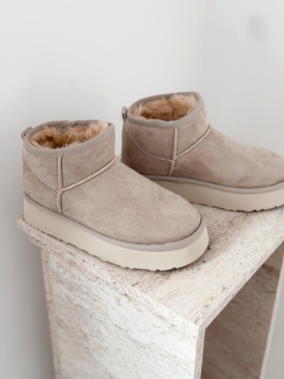 Leonar Kadın İçi Tüylü Bot Bej Süet - ILOVESHOES