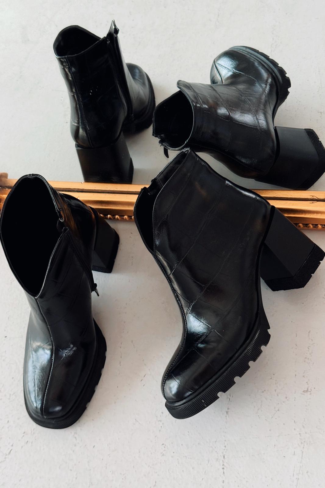 Rancel Kadın Topuklu Bot Siyah Parlak Deri - ILOVESHOES