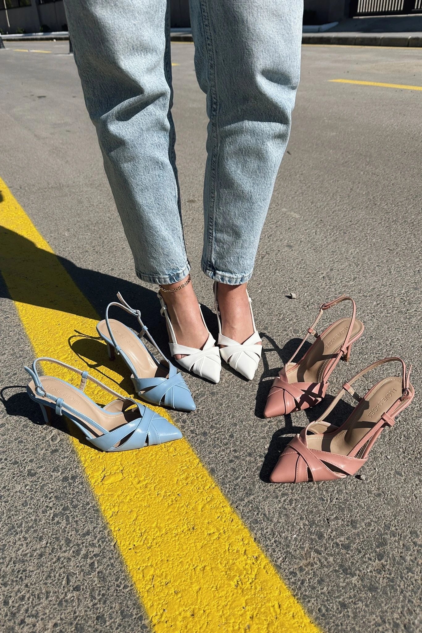 Peraps Mat Deri Yüksek Topuklu Stiletto Beyaz
