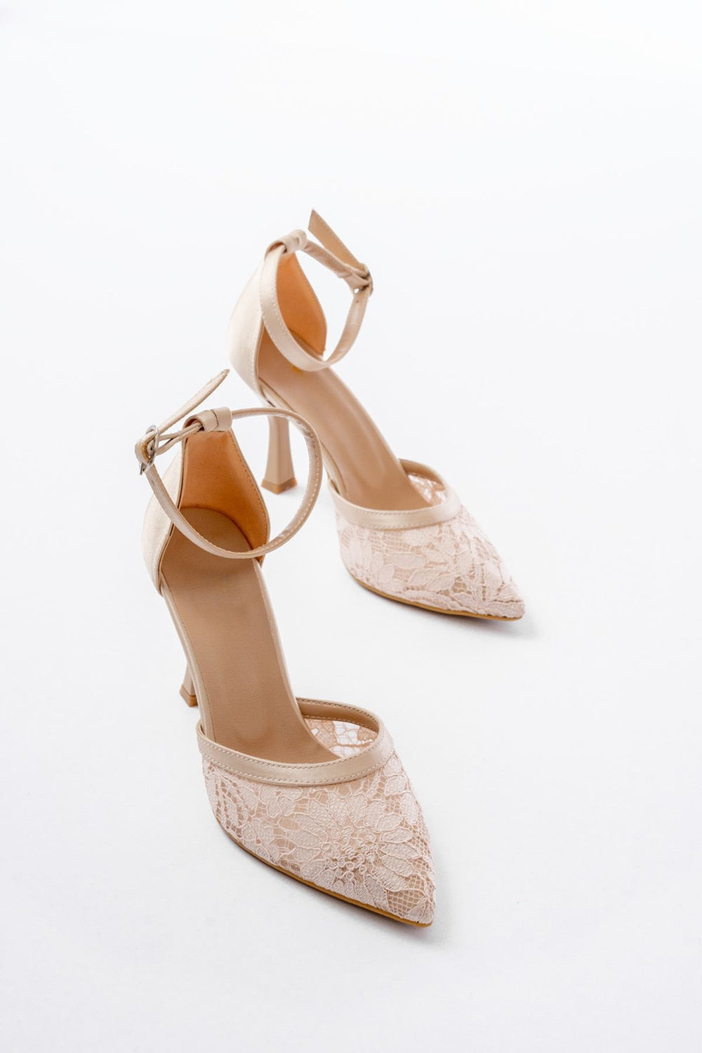 Vilsa Dantel Detaylı Bej Stiletto - ILOVESHOES