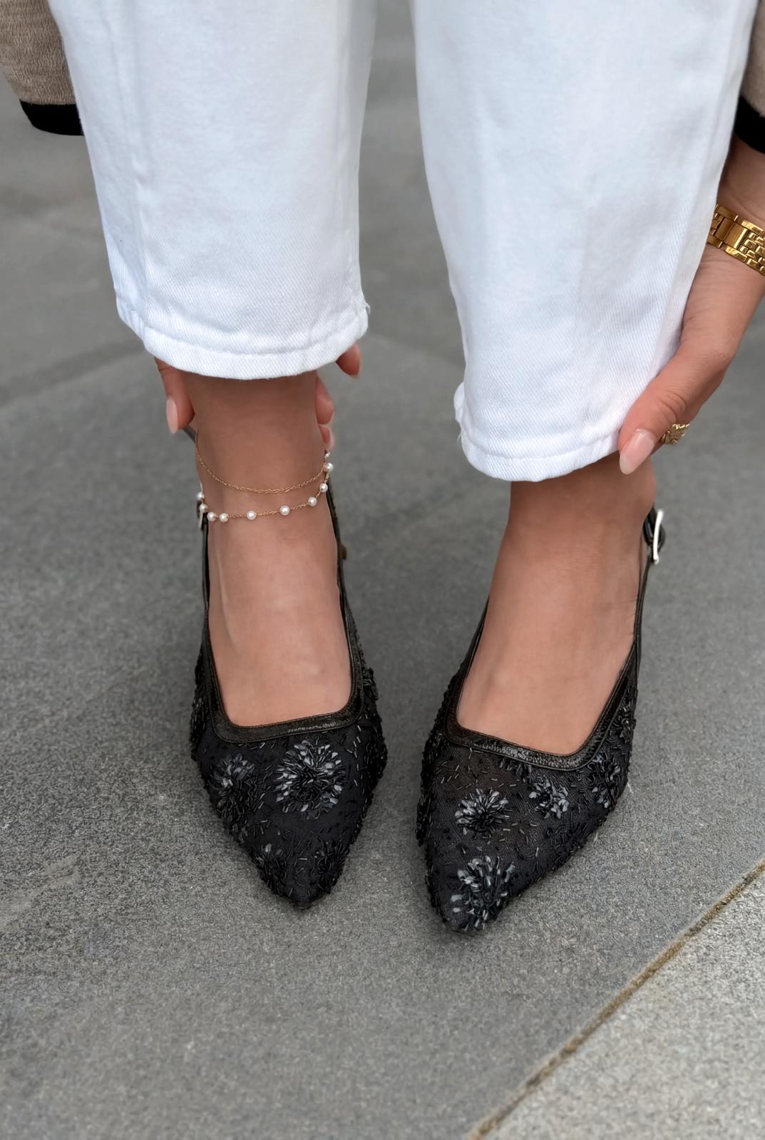 Serona Stiletto Siyah Nakışlı - ILOVESHOES