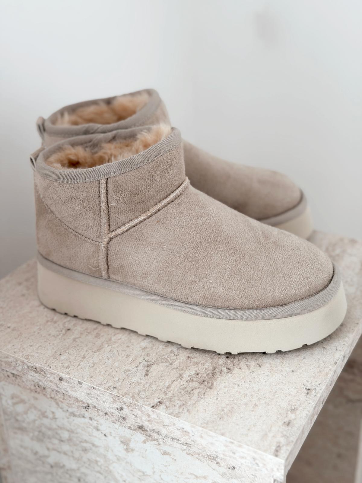 Leonar Kadın İçi Tüylü Bot Bej Süet - ILOVESHOES