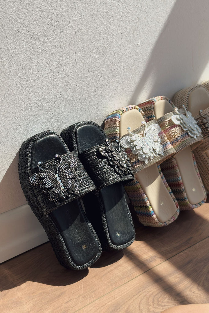 Dayned Hasır Taş Detaylı Kadın Terlik Çok Renkli - ILOVESHOES