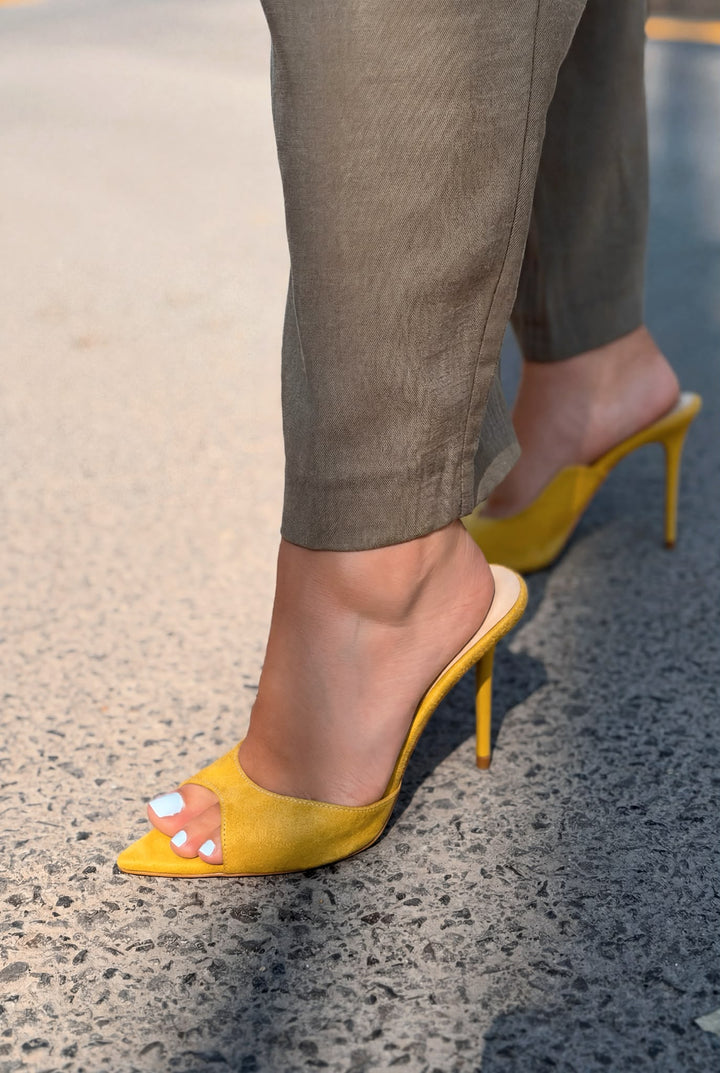 Tenvor Sarı Süet Kadın Topuklu Terlik - ILOVESHOES