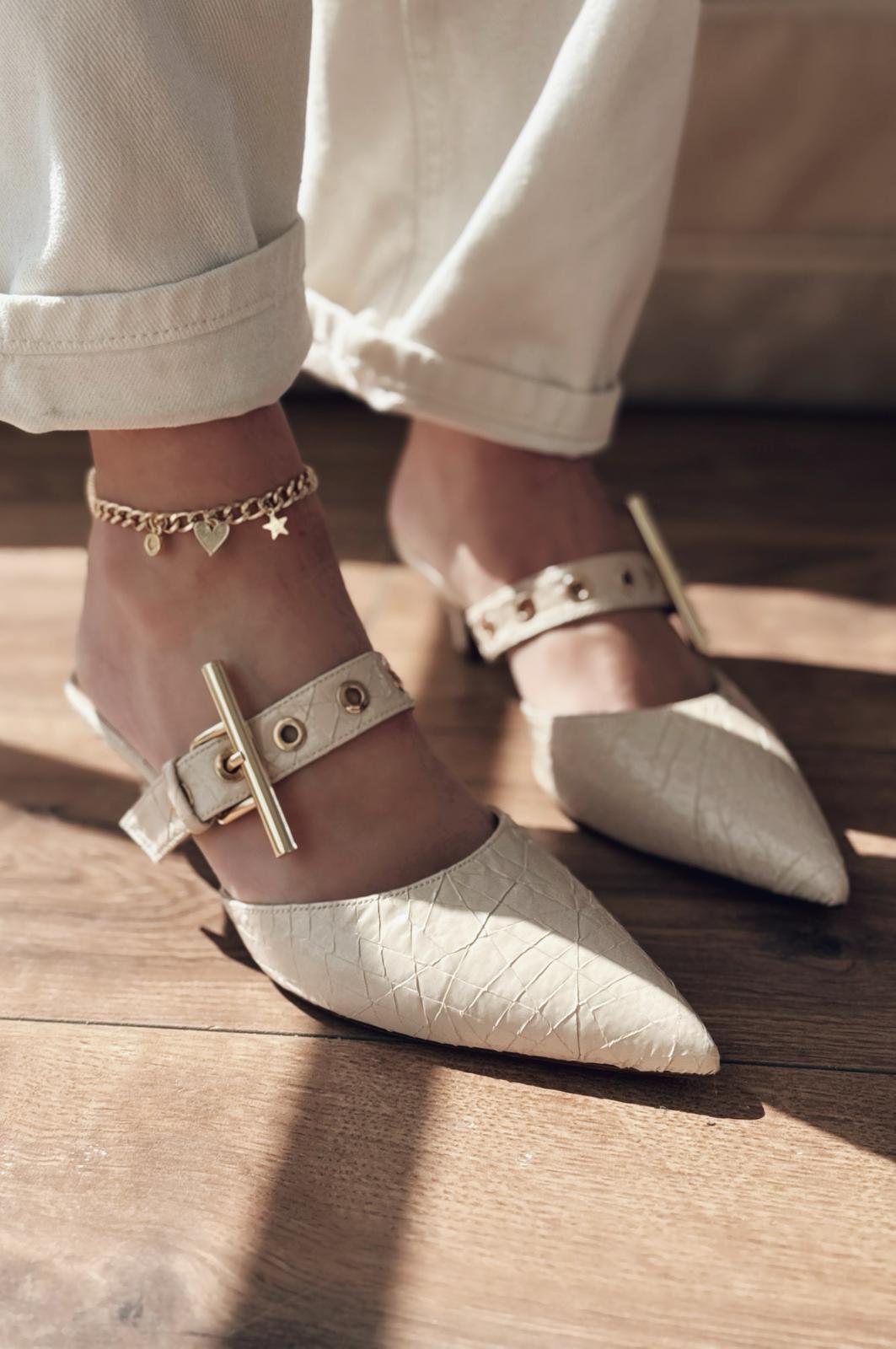 Karonsa Kroko Desen Bej Toka Detaylı Kadın Terlik - ILOVESHOES