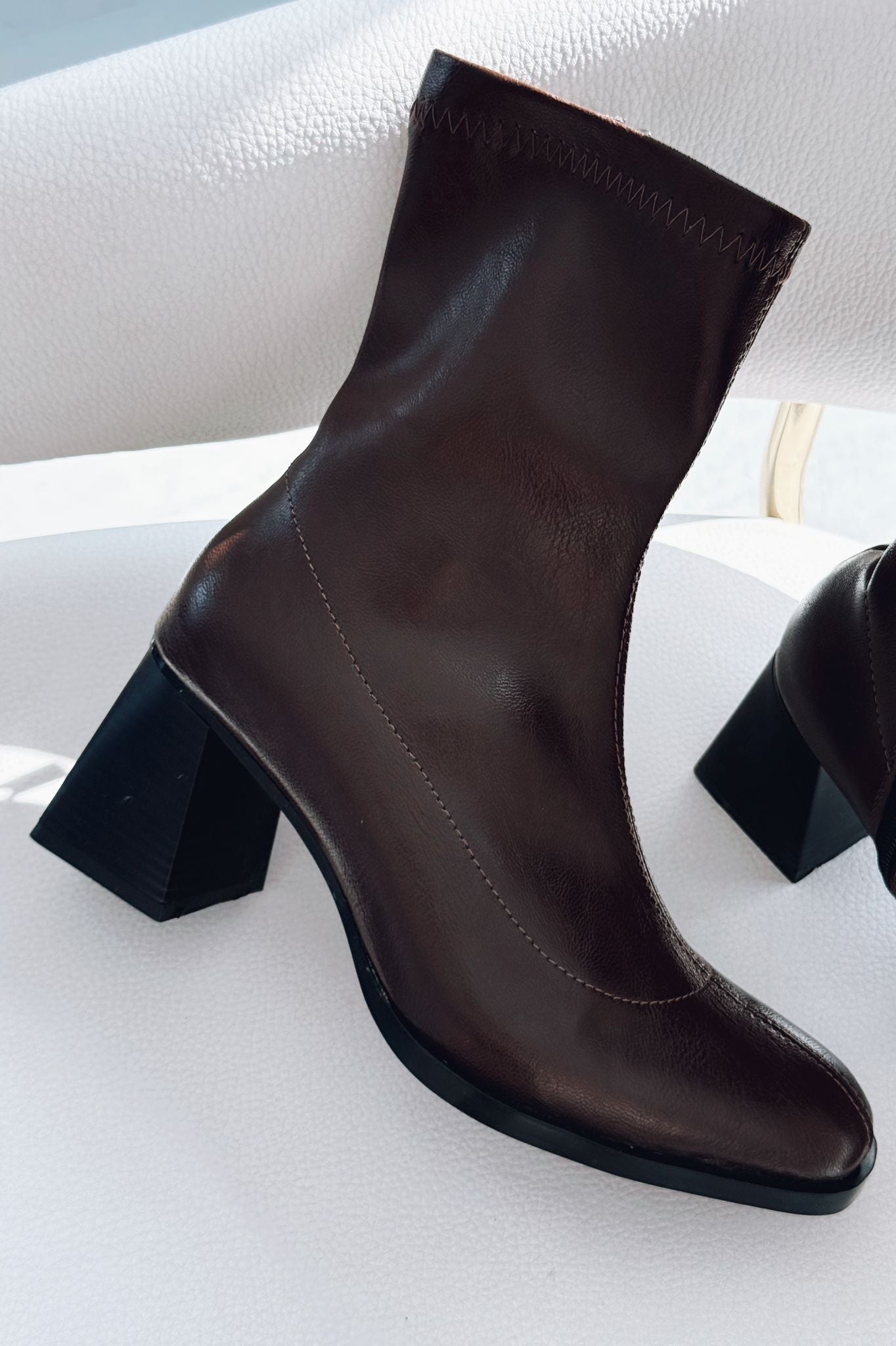 Relino Kadın Topuklu Steç Bot Acıkahve Mat Deri - ILOVESHOES